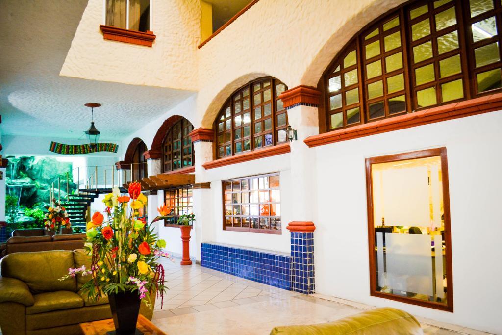 Hotel Villa Cahita Los Mochis Exterior foto